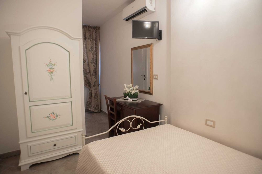 B&B Corte Dell' Immacolata Taviano  Exterior foto